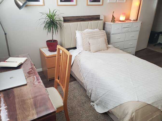 Lindsay Pomeroy's room