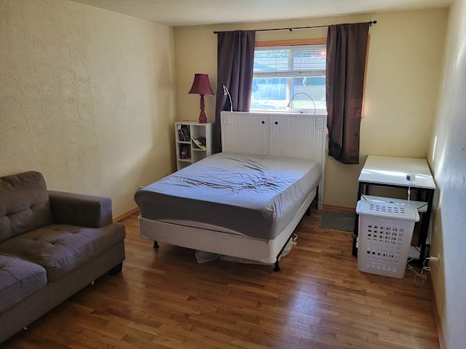Stephen's room
