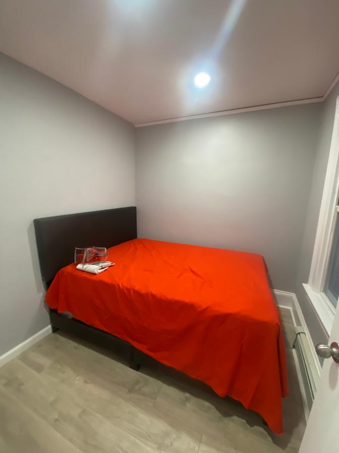 CRISTIAN ARANEDA's room