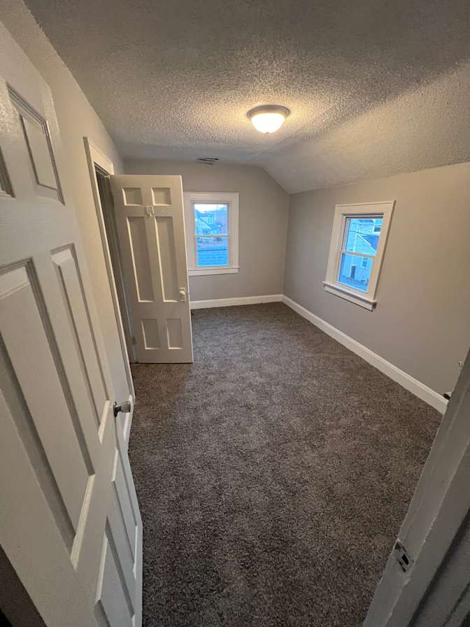 Jay/Nikki's room