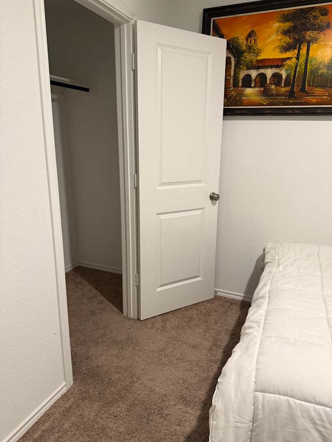 Carlos Diaz's room