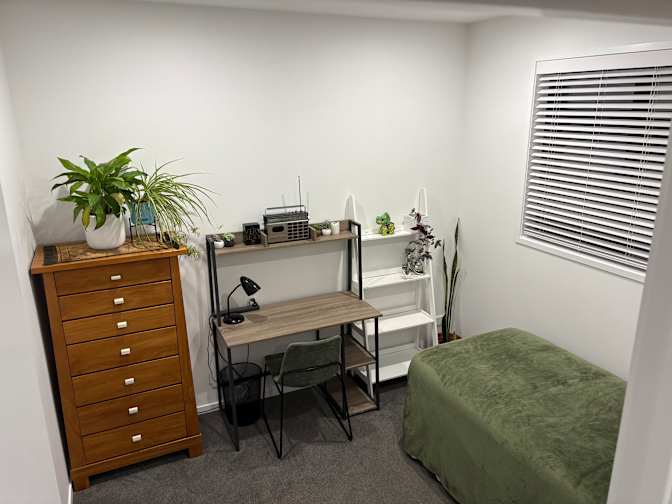 Larissa's room