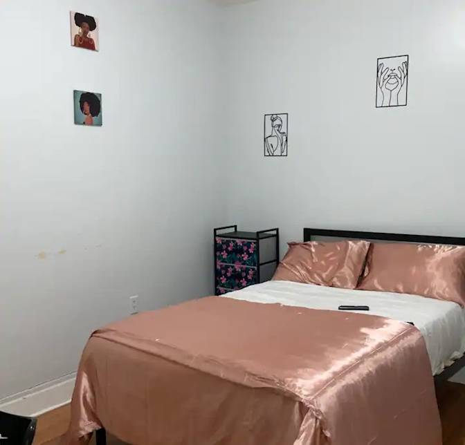 Budget Stays's room