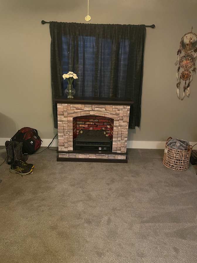 Cindi's room