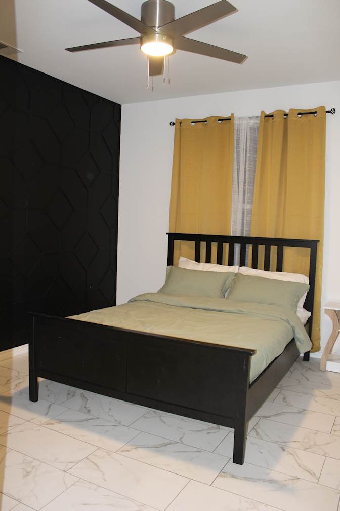 Cindy's room