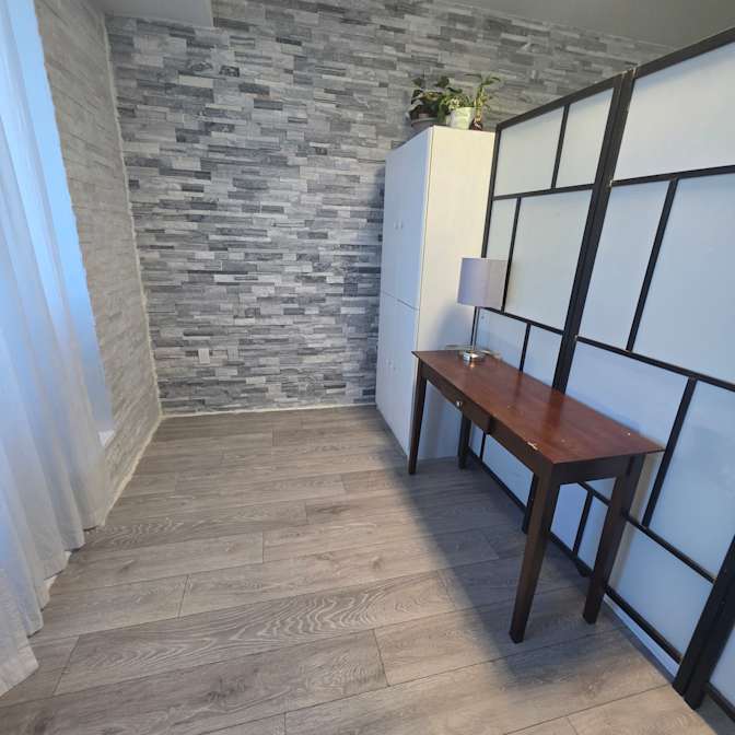 Ali Far's room