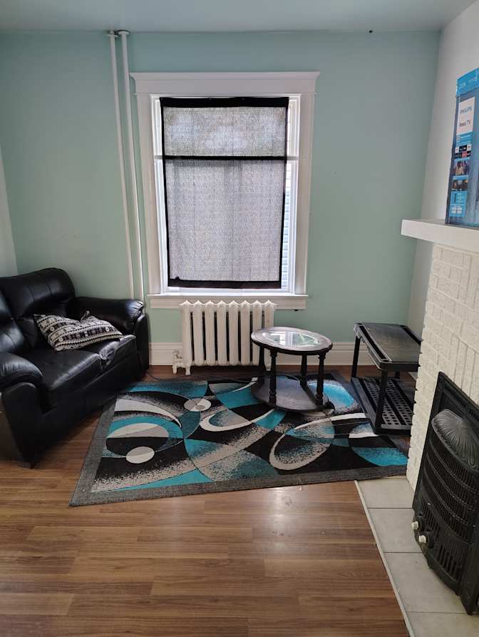 Darrell's room