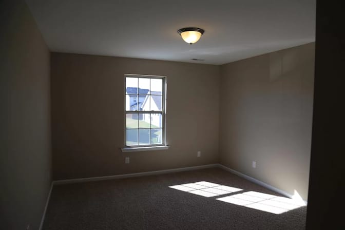 Alcove Rooms's room