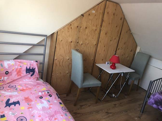 Mohammad's room
