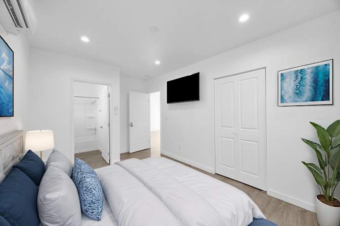 Suite Spot Management's room