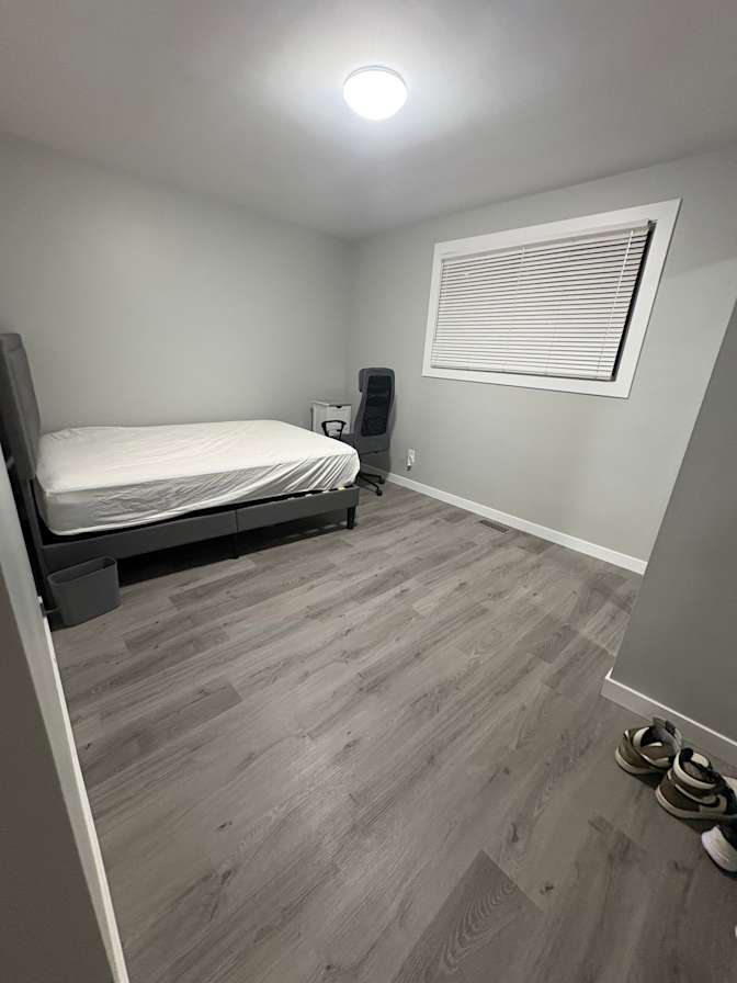 emmanuel's room