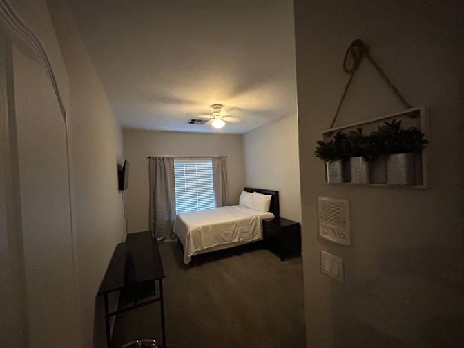 YV's room