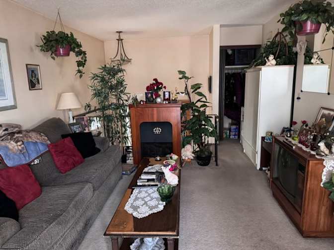 Linda's room