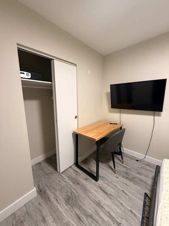 Preethi Badethala Ashokkumar's room