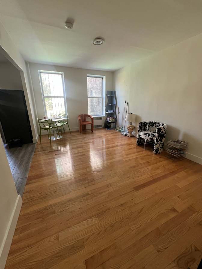L's room