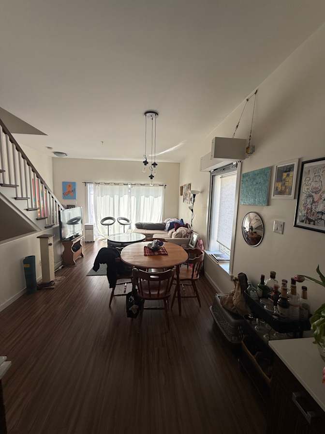 Venna's room
