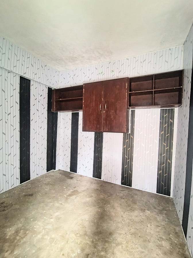 Harsh Dixit's room