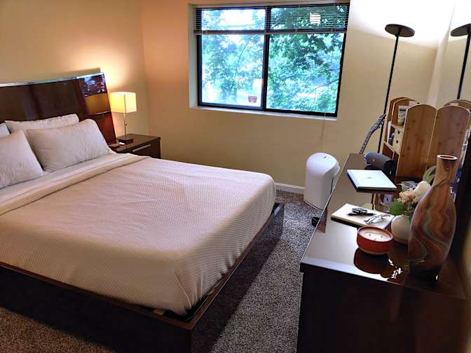 Trent's room