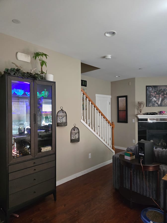 Jon's room