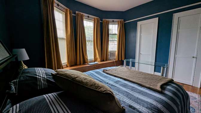 Stephen's room