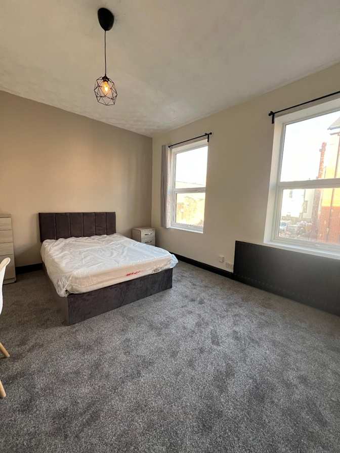Upper Residence Property Ltd.'s room