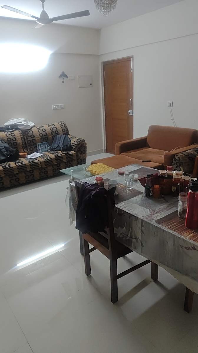 Roshan's room