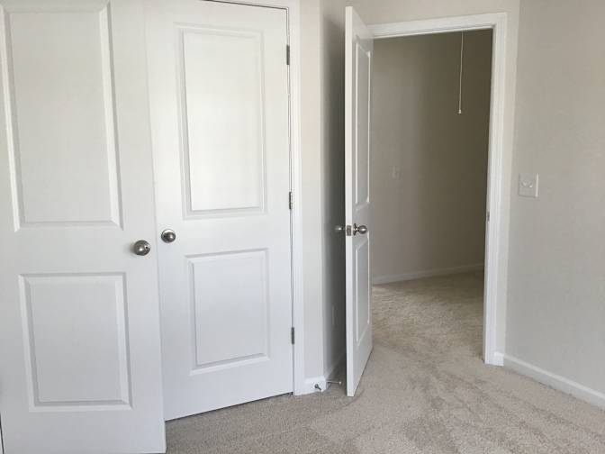 Alcove Rooms's room