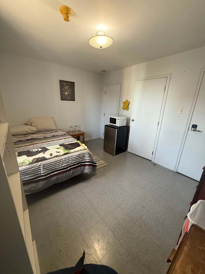 Joel McCarthy's room