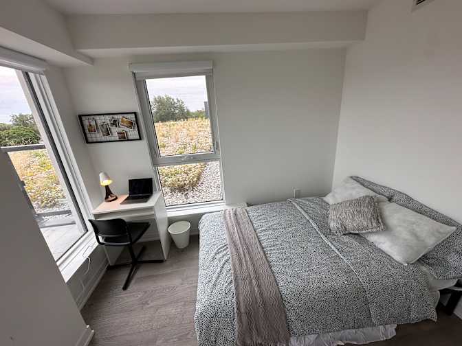 derya aslan's room