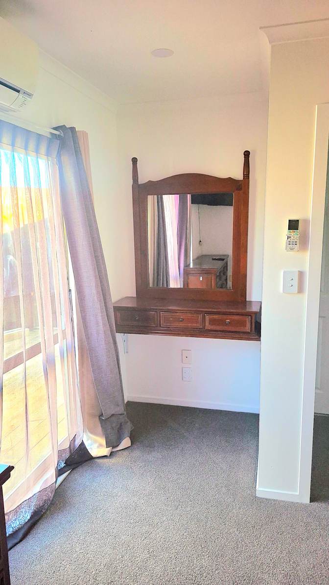 MOHAMMED KHAN's room