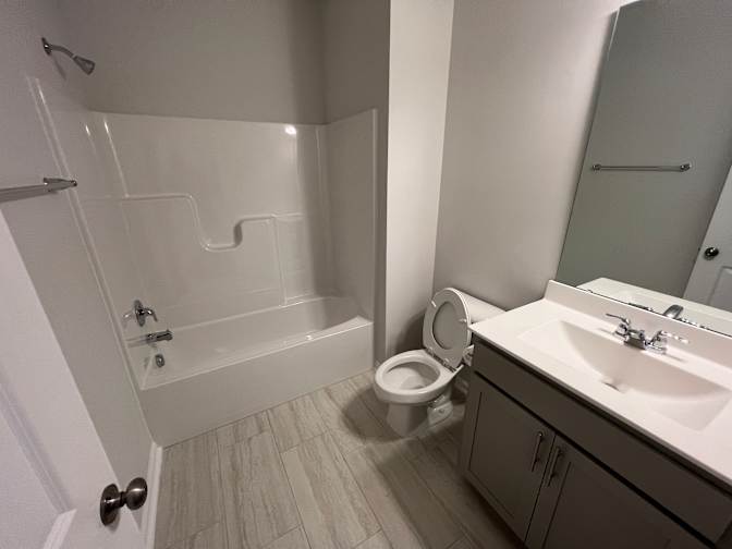 Alcove Rooms's room