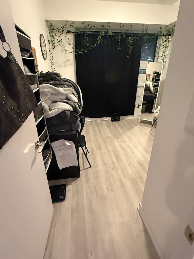 Varish's room
