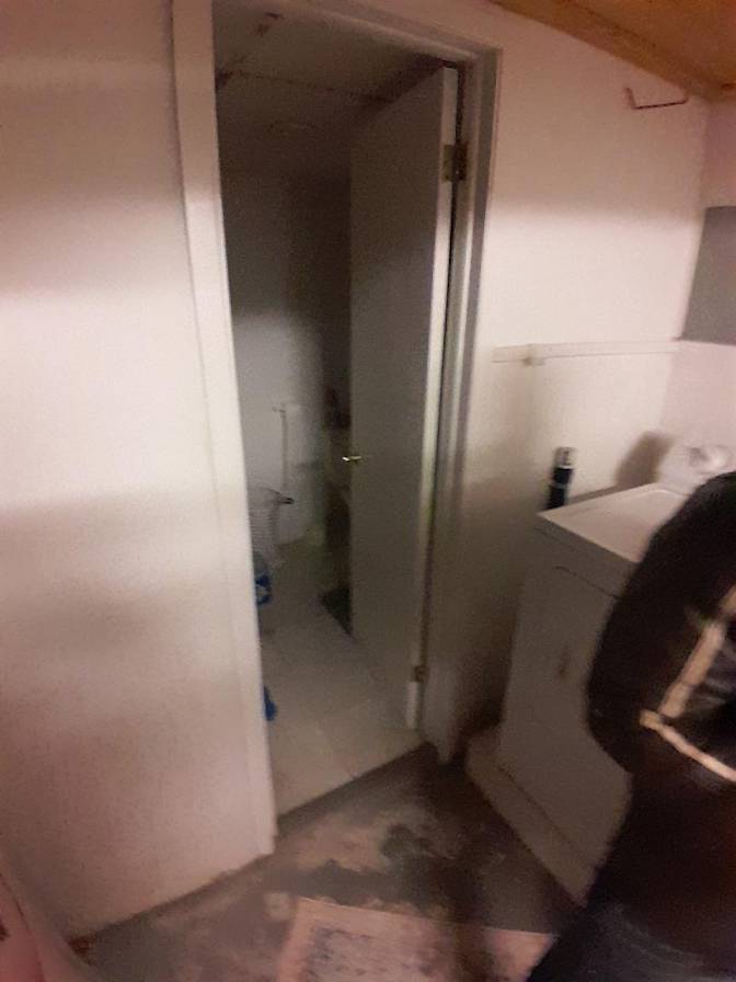 Ayo Kola-Bankole's room