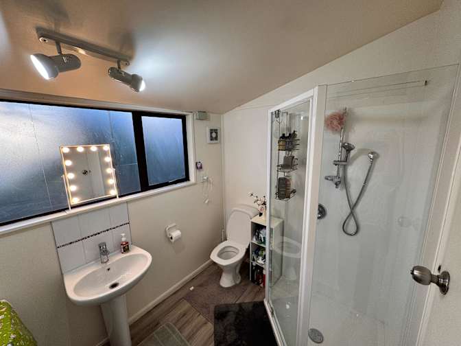 Roy Abraham's room