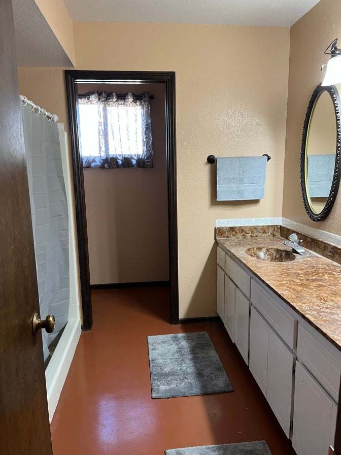 Robert Martinez's room
