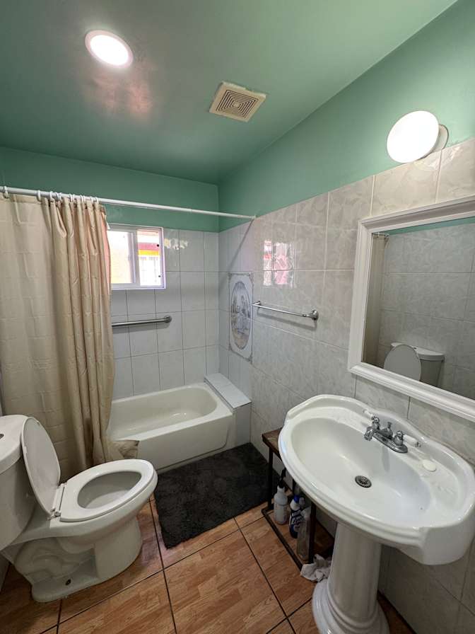 Allan's room