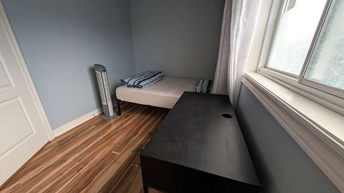 Francis Pereira's room