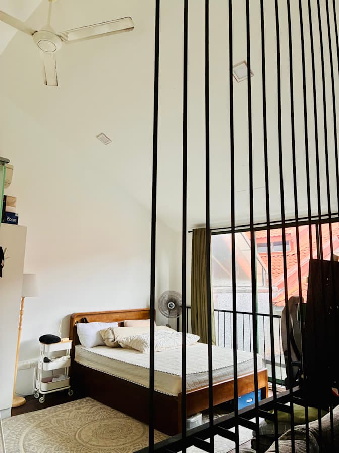Daphne Huang's room