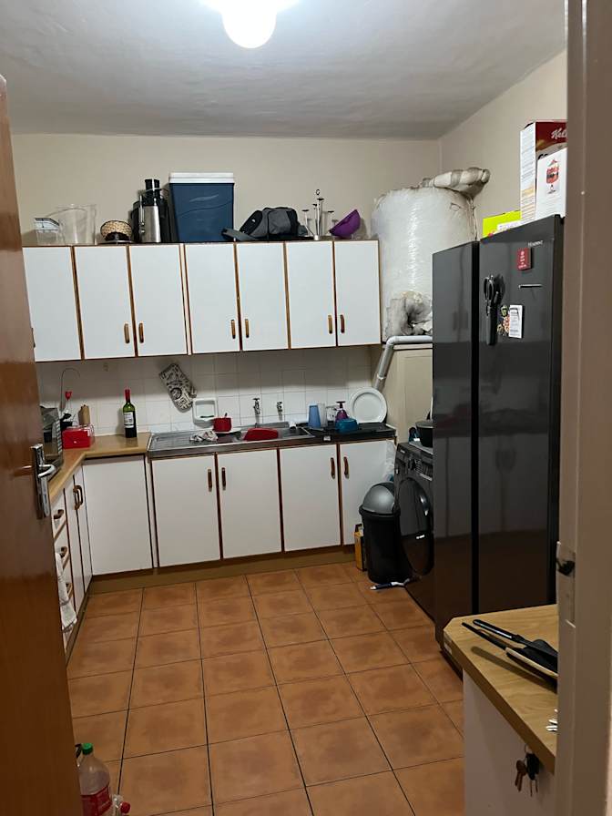 Heinchal's room