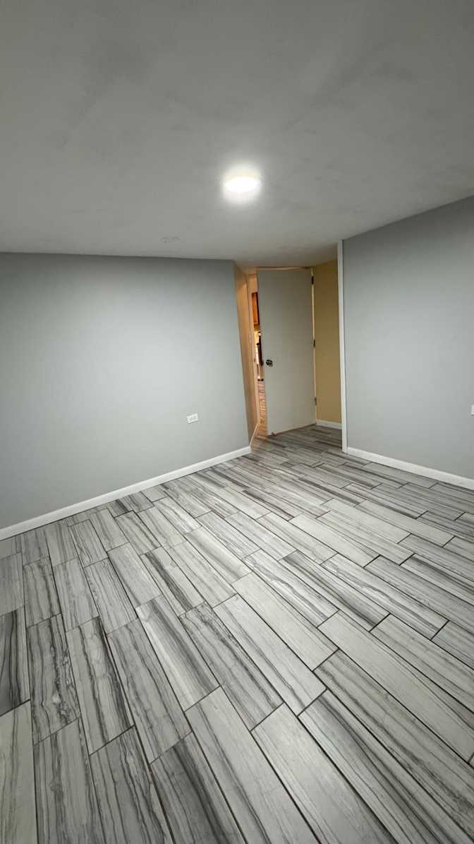 Magno's room