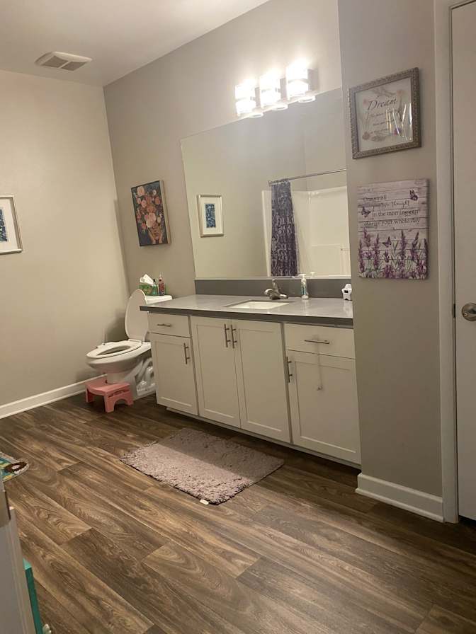 Michele's room