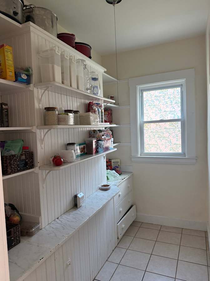 Victoria's room
