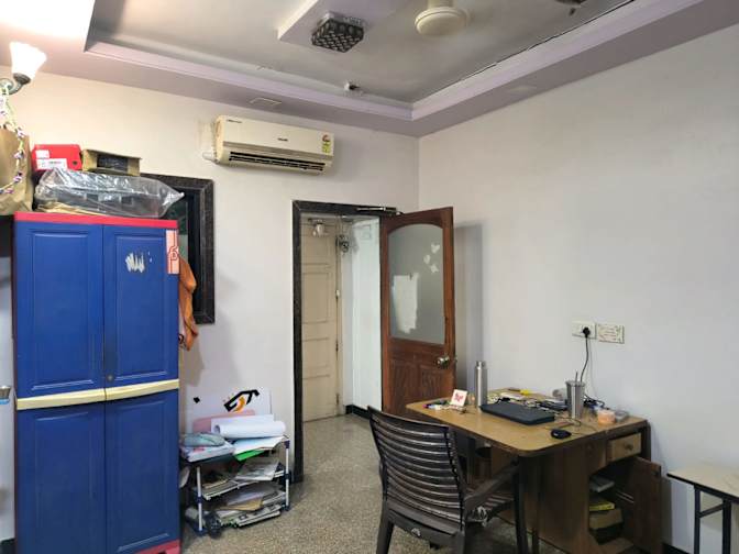Chakshu vaidya's room
