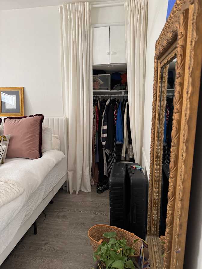 Bailey Jones's room
