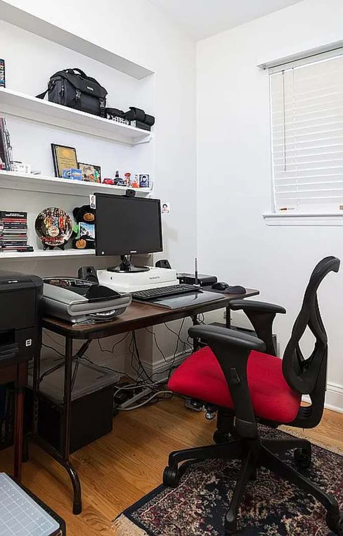 Steven's room