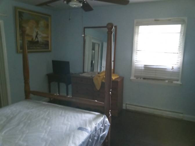 JIMMY's room