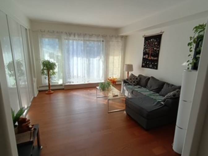 Santhi Varanasi's room