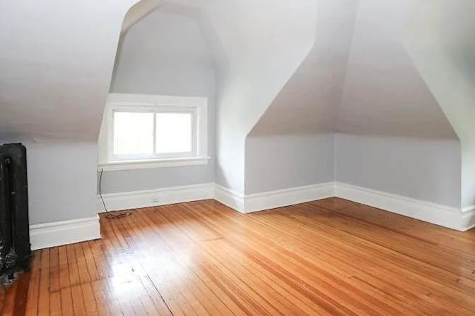 Richard's room