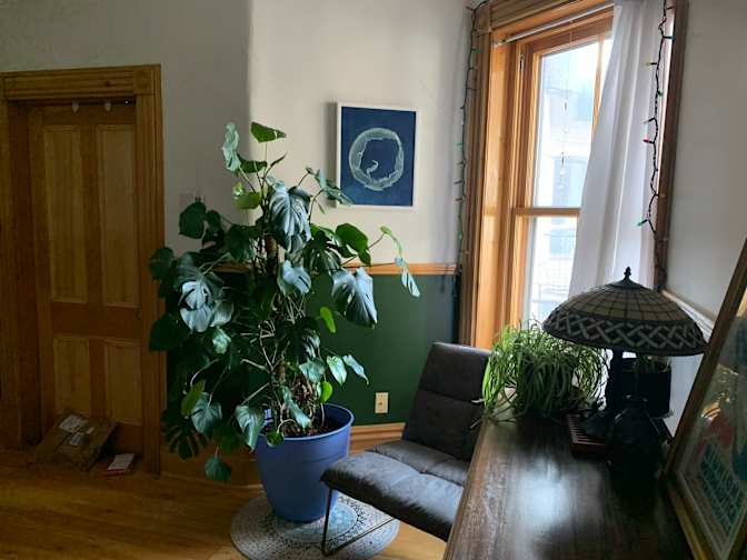 Julie Lamontagne's room