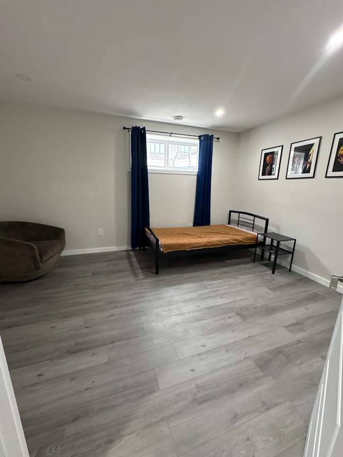 djcano's room